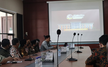 YPAS dan Al-Maahira IIBS Malang Saliing Bertukar Inspirasi dan Motivasi